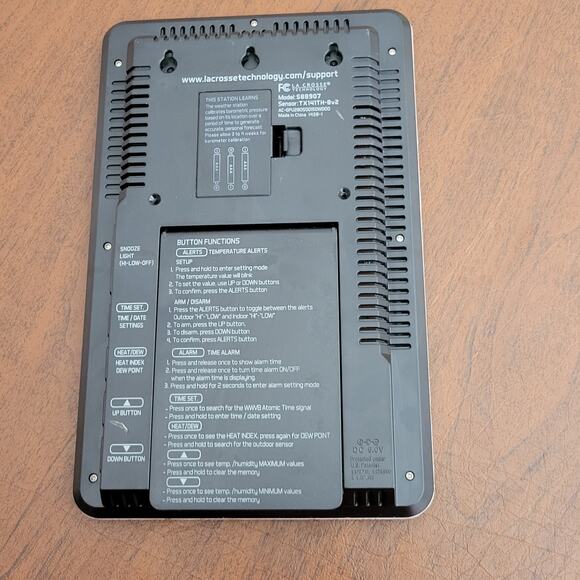 La Crosse Technology S88907 Wireless Color Weather Station w/out outdoor sensor - Picture 4 of 15